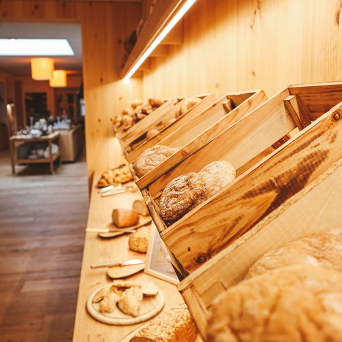 Typische Südtiroler Kulinarik im Parkhotel Bad Wörishofen Typische Südtiroler Kulinarik im Parkhotel Bad Wörishofen